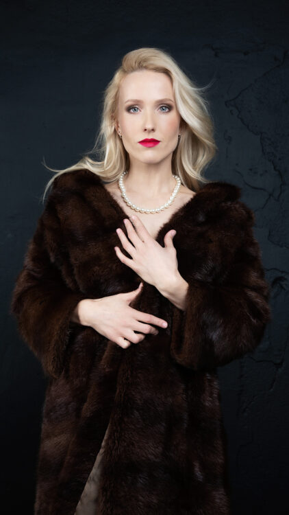 Näitleja Saara Pius _ fotograaf Mari Rostfeldt