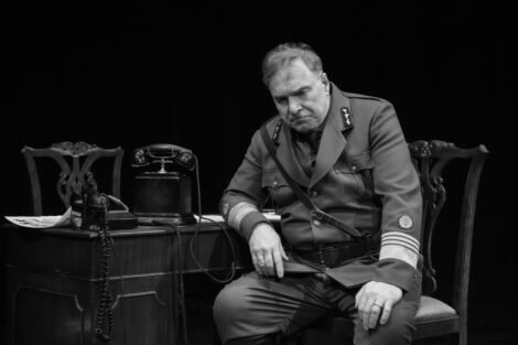 Orzel_Laidoneri ööd_teaternuutrum_Peeter Tammearu_fotograafMariRostfeldt