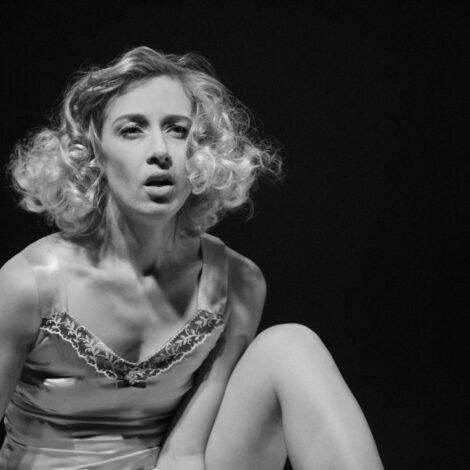 TeaterNuutrum_Valgre_Liisa Pulk_teatrifoto_fotograaf Mari Rostfeldt.